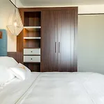 Visionair & Hotel