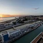 Hotel Visionair & 4*