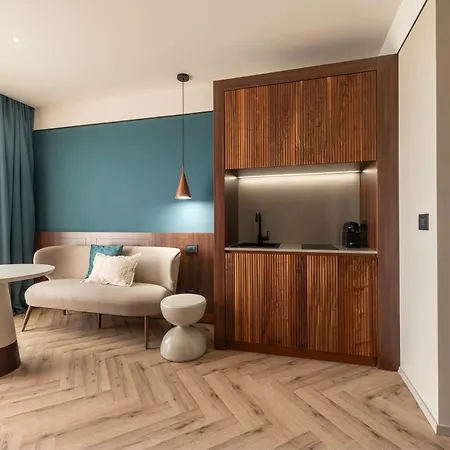 Visionair & 4* Senigallia