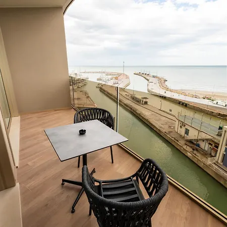 Visionair & 4* Senigallia