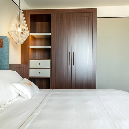 Visionair & فندق