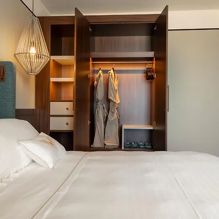 Visionair & 4* Senigallia