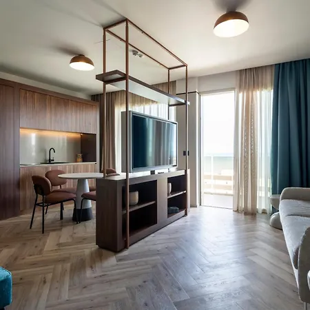 Visionair & 4* Senigallia