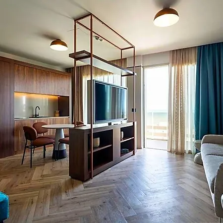 Otel Visionair &