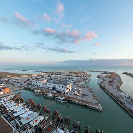 Visionair & Hotel Senigallia