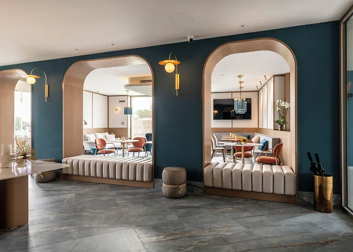 Visionair & Szálloda Senigallia