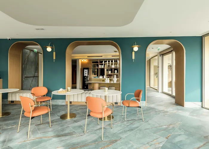 Szálloda Visionair & 4*